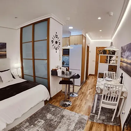 Centrico, Vialia-fatima Pino