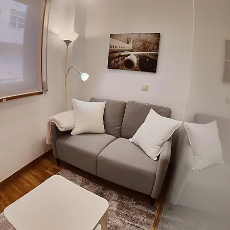 Centrico, Vialia-fatima Pino アパート