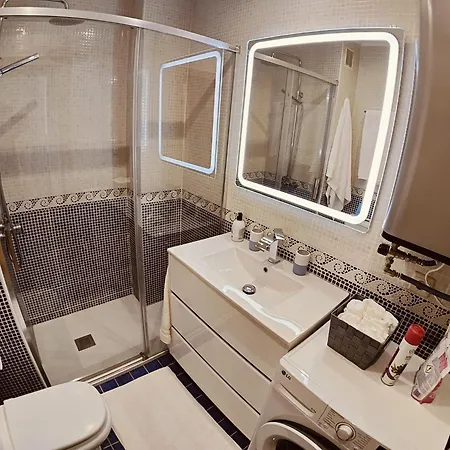 Centrico, Vialia-fatima Pino アパート ヴィーゴ