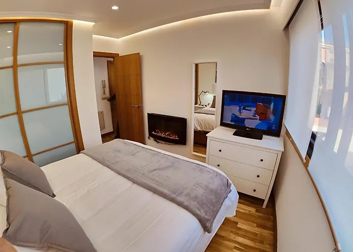 Centrico, Vialia-fatima Pino Vigo