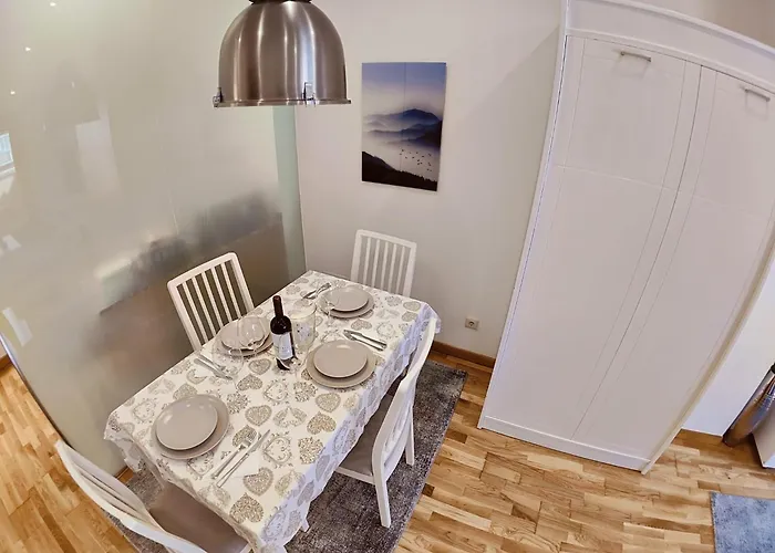 Apartment Centrico, Vialia-fatima Pino